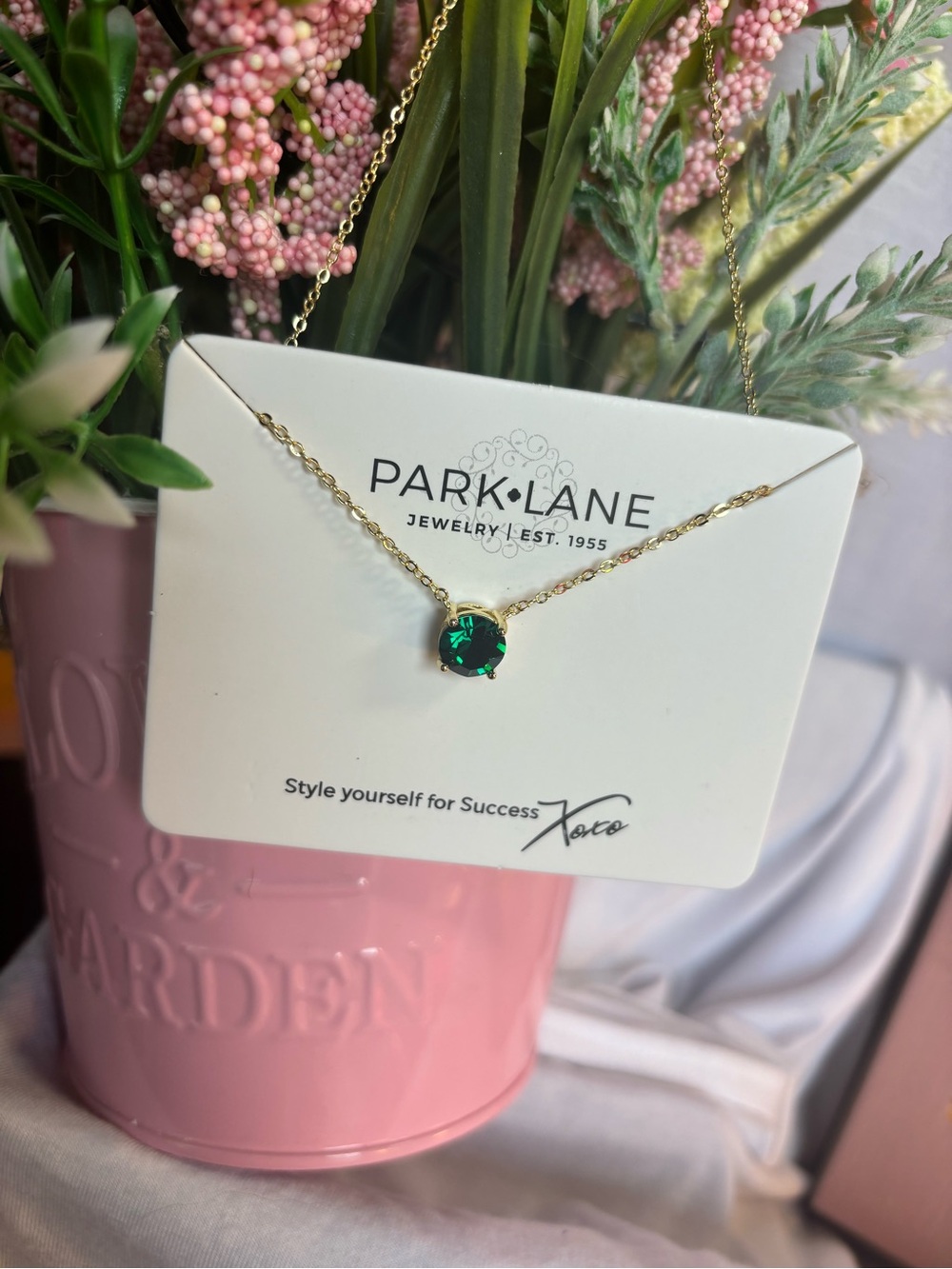 Park Lane Impression Gold Necklace with Emerald-Green Solitaire - Picture 2 of 6